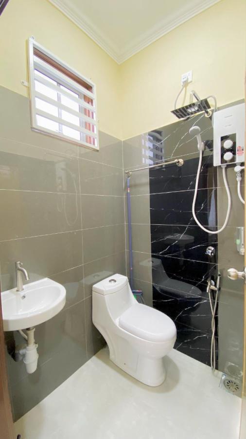 Nazza Homestay Besut With Swimming Pool Kampung Raja Екстериор снимка